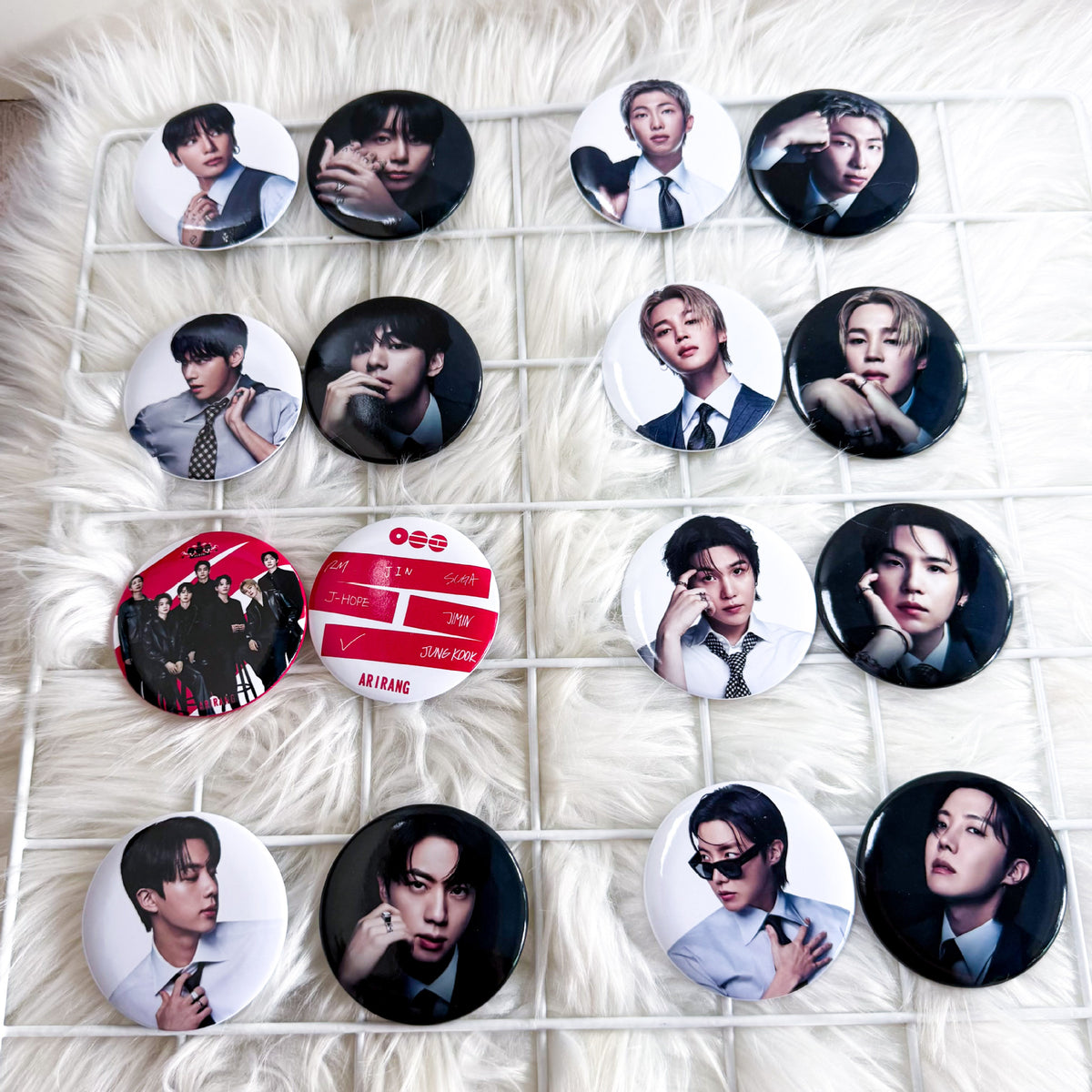 BTS ARIRANG Metal Badge — Kim Taehyung Pendant